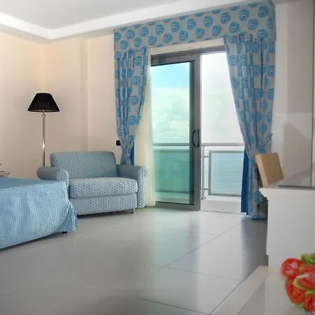 Miramare Palace 4*
