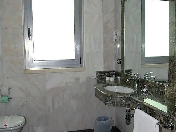 Miramare Palace 4* טרביסאצ'ה