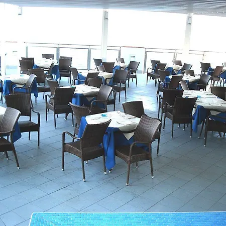 Ξενοδοχείο Miramare Palace 4*