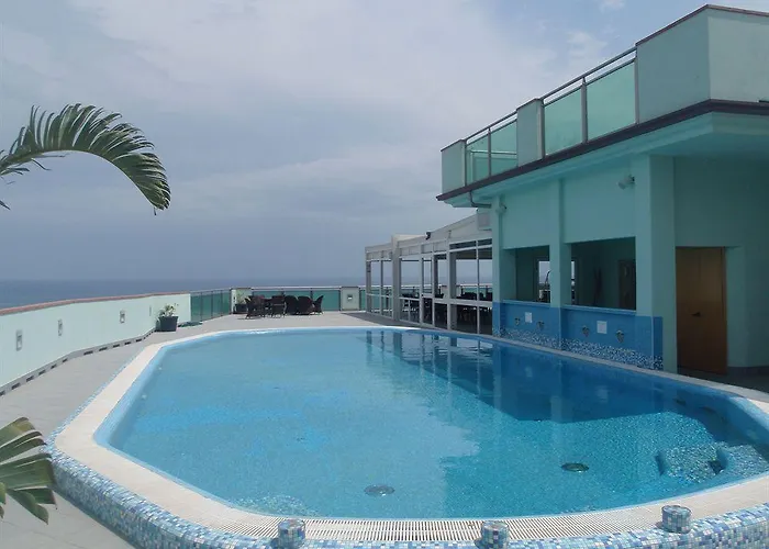 מלון Miramare Palace טרביסאצ'ה