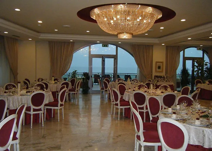 Miramare Palace 4*